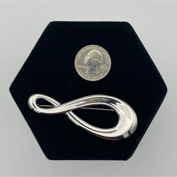 Vintage Monet Asymmetrical Infinity Silver Tone 3" - Picture 7 of 16